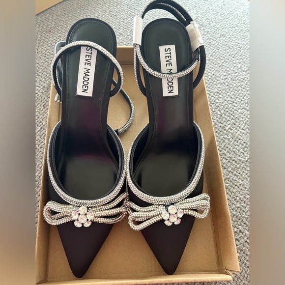 Steve Madden Viable Black Rhinestone Bow Heels – Size 9, Brand New with Box - Picture 10 of 16
